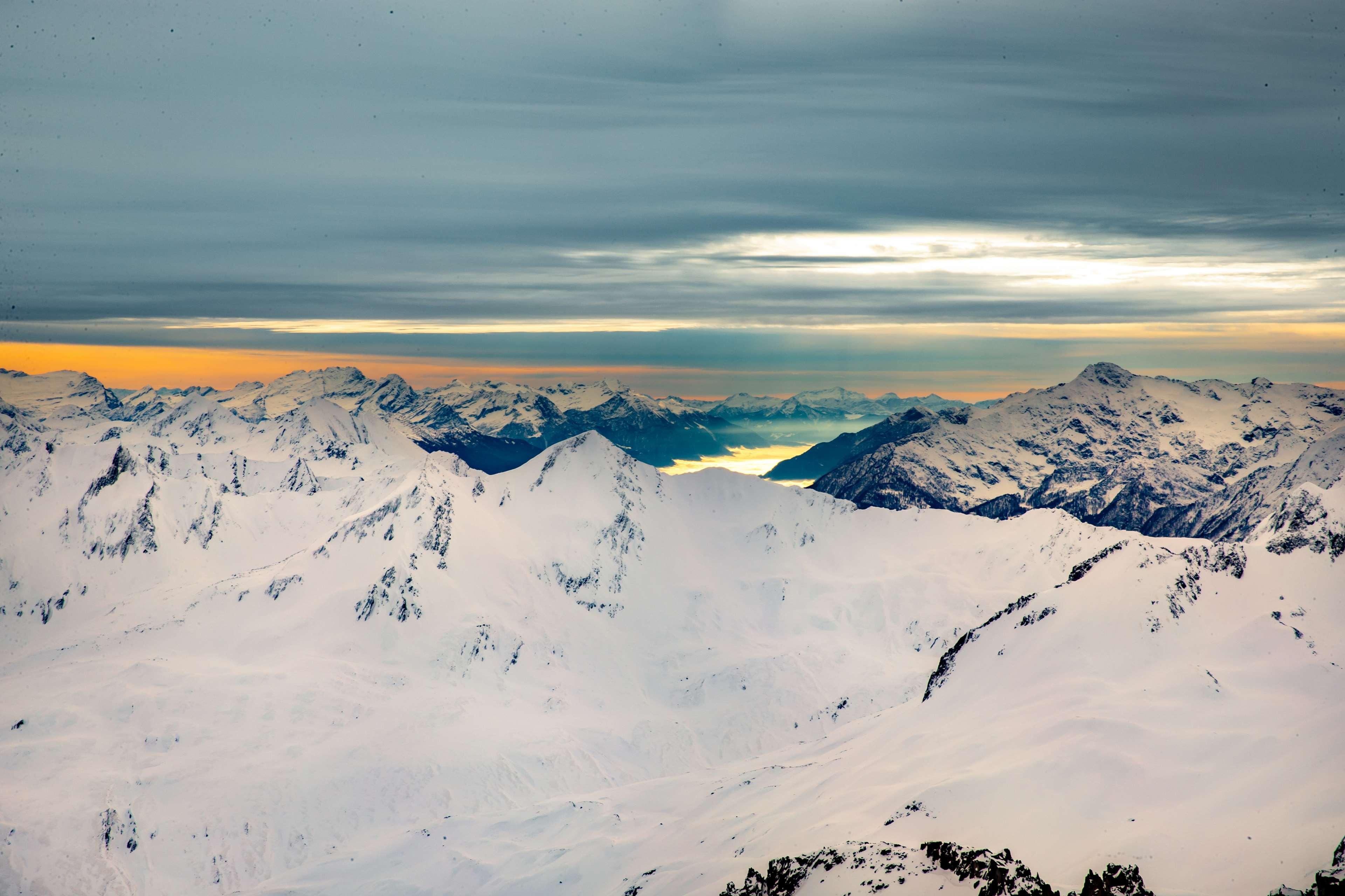 Radisson Blu Hotel Reussen, Andermatt Kültér fotó